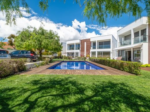 Luxury home in Cascais, Lisbon