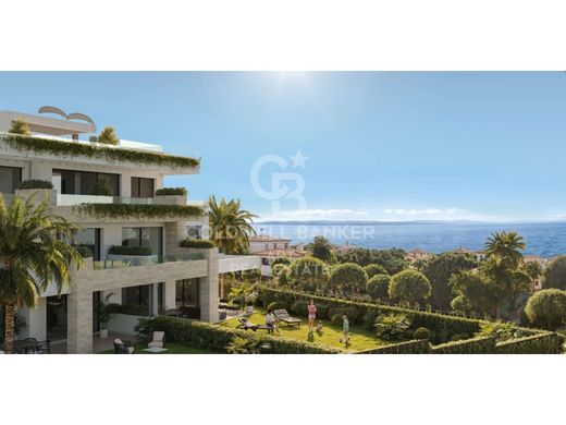 Piso / Apartamento en Estepona, Málaga