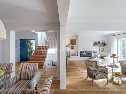 Luxury home in Cascais, Lisbon