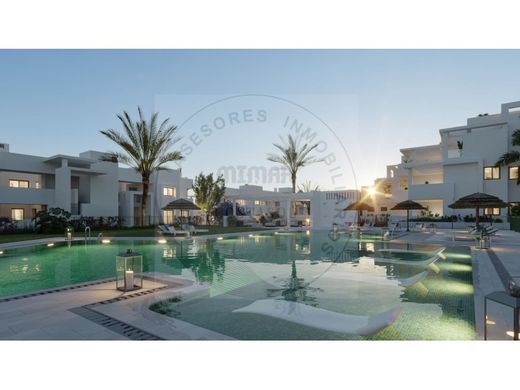 Piso / Apartamento en Estepona, Málaga