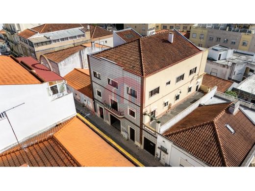 콘도미니엄 / Caldas da Rainha, Distrito de Leiria