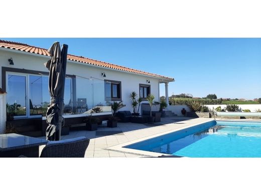 Luxury home in Alcobaça, Distrito de Leiria