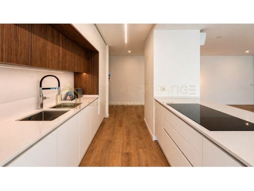 Apartamento - Almada, Setúbal