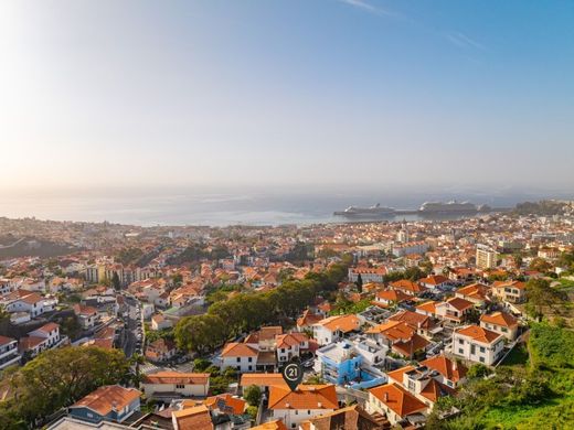Casa Geminada - Funchal, Madeira