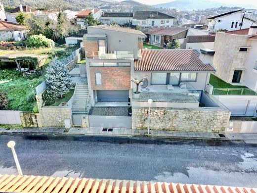 بيت مستقل ﻓﻲ Braga, Distrito de Braga