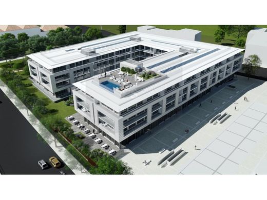 Apartment in Alcântara, Almada