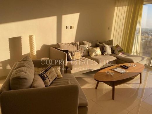 Apartment / Etagenwohnung in Limassol, Limassol District