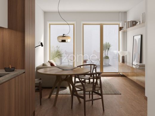 Apartment / Etagenwohnung in Porto, Distrito do Porto