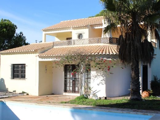 Land in Loulé, Distrito de Faro