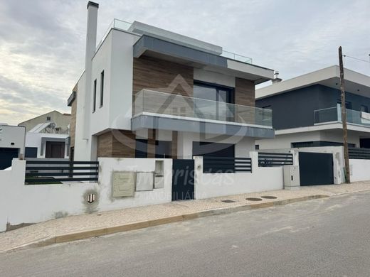 Casa di lusso a Loures, Lisbona