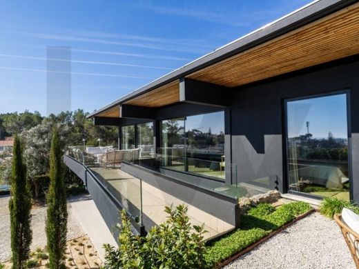Luxury home in Cascais, Lisbon