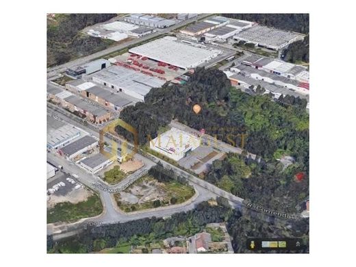 أرض ﻓﻲ Maia, Distrito do Porto