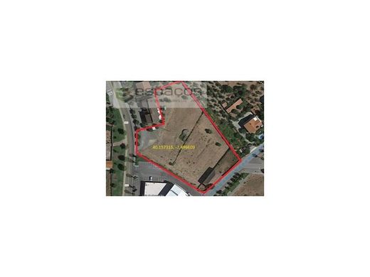 Terreno a Fundão, Distrito de Castelo Branco