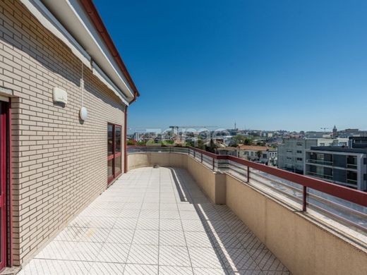 Apartment in Vila Nova de Gaia, Distrito do Porto