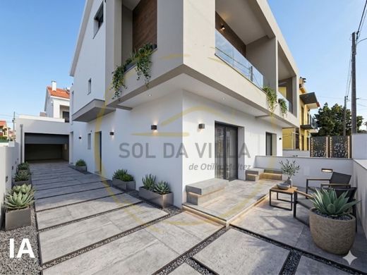 Semidetached House in Sesimbra, Distrito de Setúbal