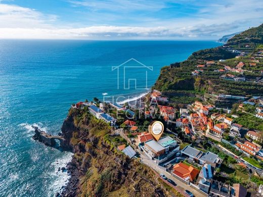 Luxury home in Ponta do Sol, Madeira