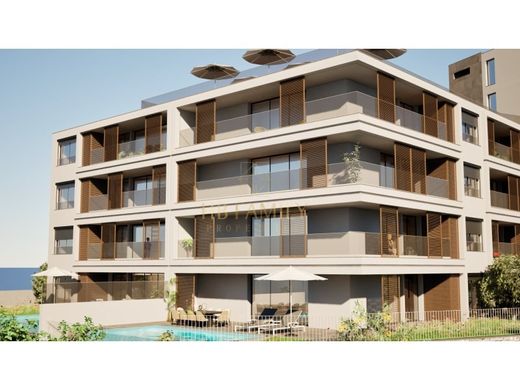 Câmara de Lobos, Madeiraのアパートメント