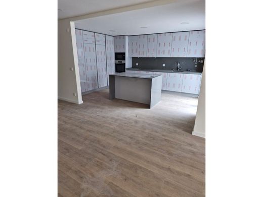 Διαμέρισμα σε Odivelas, Distrito de Lisboa