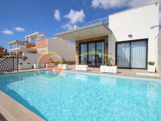 Luxus-Haus in Orihuela, Alicante