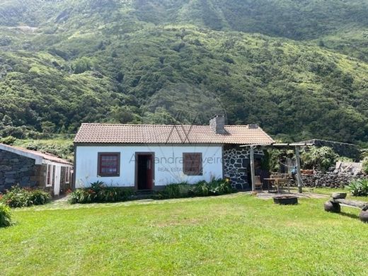 Maison de luxe à Calheta, Calheta de São Jorge