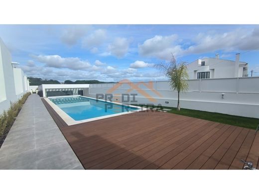 Casa de lujo en Loures, Lisboa