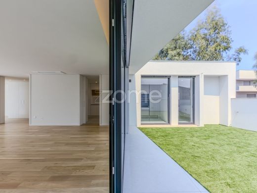 豪宅  加亚新城
, Vila Nova de Gaia