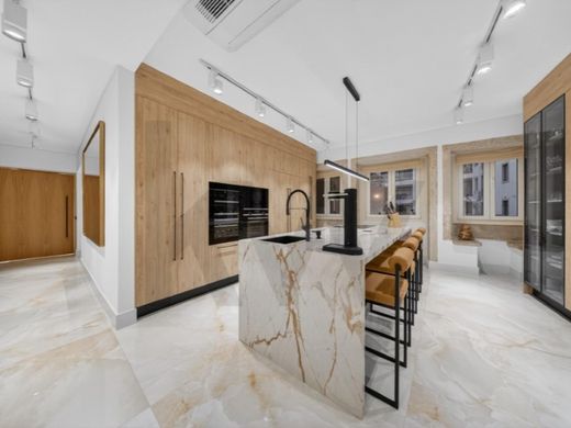 Apartment in Misericórdia, Lisbon