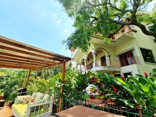 Luxe woning in Santa Ana, Provincia de San José