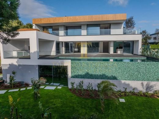 Luxury home in Cascais, Lisbon