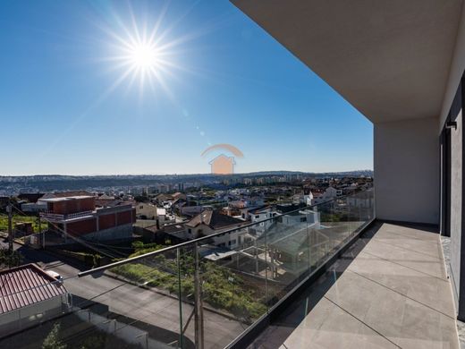 Daire Loures, Distrito de Lisboa