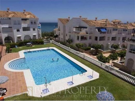 Apartment / Etagenwohnung in Nerja, Málaga
