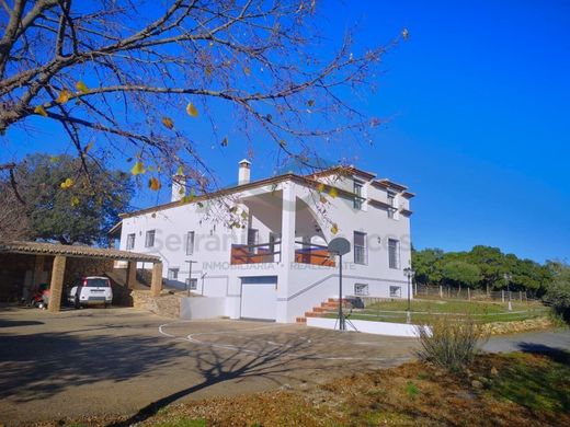 ﻣﻨﺰﻝ ﺭﻳﻔﻲ/ ﺑﻴﺖ ﻤﺰﺭﻋﺔ ﻓﻲ Ronda, Provincia de Málaga