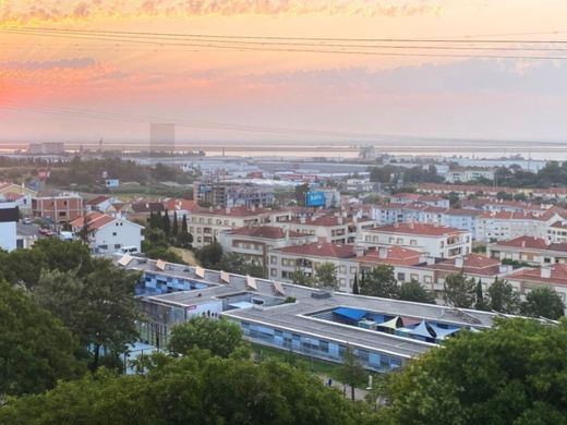 Apartment in Vila Franca de Xira, Lisbon