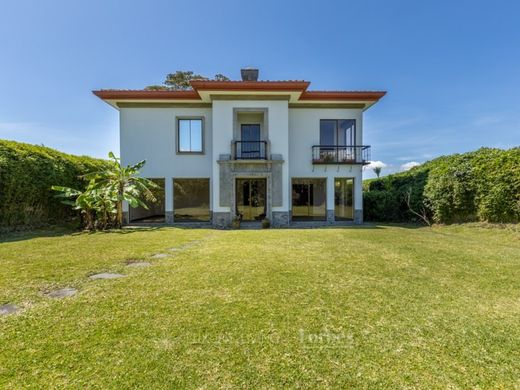 Luxus-Haus in San Josecito, San Isidro