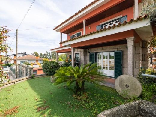 Luxury home in Maia, Distrito do Porto