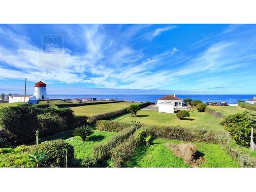 Luxury home in Ponta Delgada, Azores