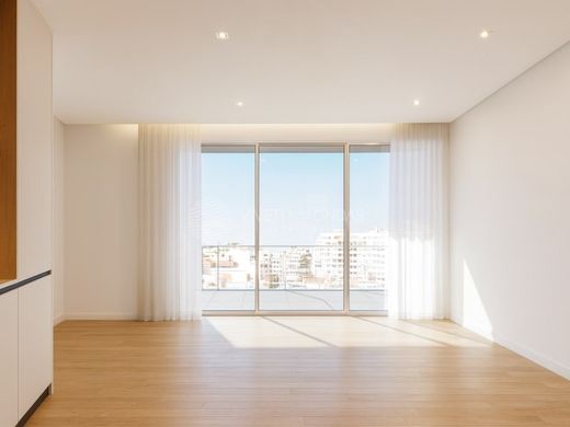 ﺷﻘﺔ ﻓﻲ Almada, Distrito de Setúbal