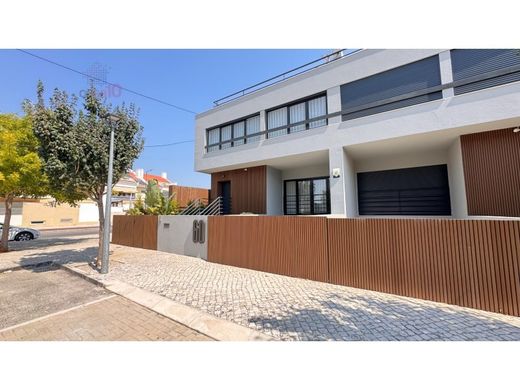 Luksusowy dom w Alcochete, Distrito de Setúbal