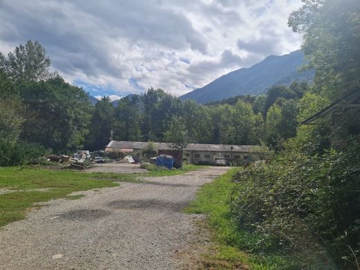 Land in Arres, Province of Lleida