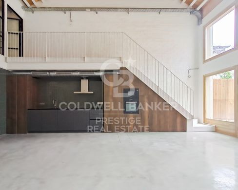 Duplex in Barcelona, Provinz Barcelona