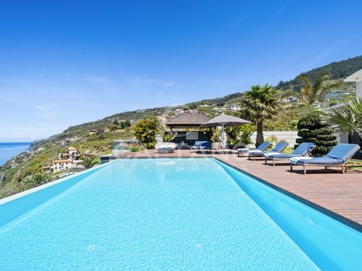 Villa in Calheta, Madeira