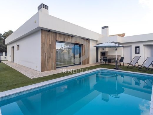 Detached House in Setúbal, Distrito de Setúbal