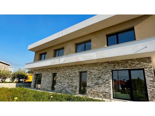 Willa wielorodzinna w Cantanhede, Distrito de Coimbra