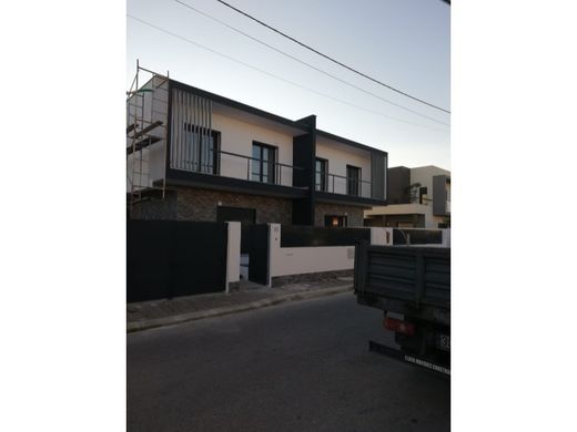 Villa Plurifamiliare a Seixal, Distrito de Setúbal