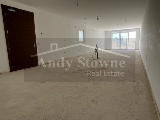 阁楼  Qawra, Saint Paul’s Bay