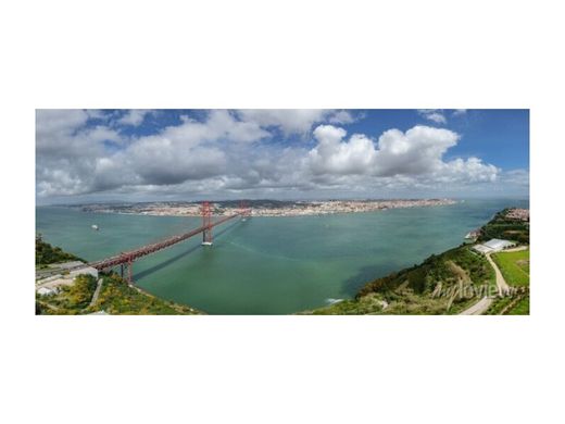 Residential complexes in Estrela, Lisbon