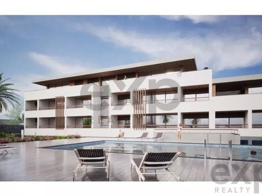 Apartment / Etagenwohnung in Funchal, Madeira