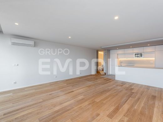 Apartment / Etagenwohnung in Matosinhos, Distrito do Porto