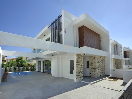 Элитный дом, Dhekelia, Xylotýmvou