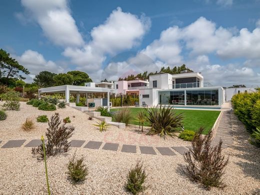 Casa Unifamiliare a Caldas da Rainha, Distrito de Leiria